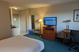 Nomad Hotel & Suites