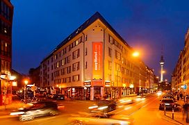 Easyhotel Berlin Hackescher Markt