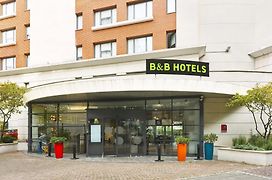 B&B Hotel Rueil-Malmaison Gare