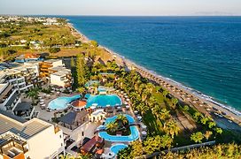D'Andrea Mare Beach Hotel