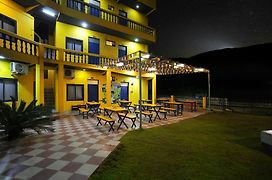 Shalom Backpackers Rishikesh