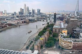 Great River Thames View Entire Apartment In The Most Central London