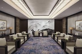 Xuzhou Marriott Hotel Lakeview