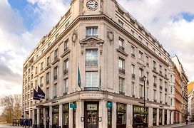 The Trafalgar St. James, London Curio Collection By Hilton