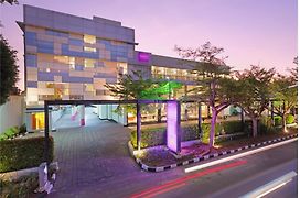 Quest Hotel Simpang Lima - Semarang By Aston