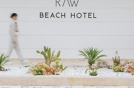 Raw Beach Hotel