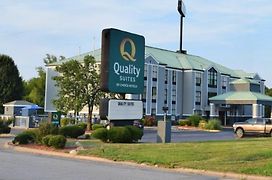Quality Suites Maumelle - Little Rock Nw