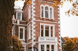 Glen Mhor Hotel And Apartments