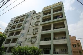 White Fern Stays Serviced Apartments - Gachibowli