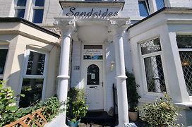 Sandsides Guest House