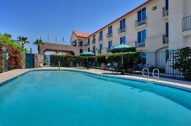 Holiday Inn Express Calexico, An Ihg Hotel