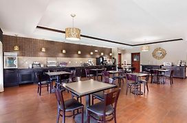 Best Western Plus Classic Inn And Suites