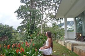 Evergreen Villa - Sinharaja
