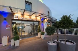Holiday Inn Express Paris - Velizy, An Ihg Hotel