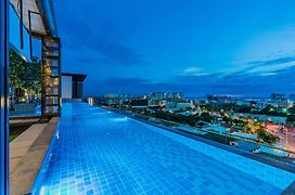 T Pattaya Hotel By Pcl