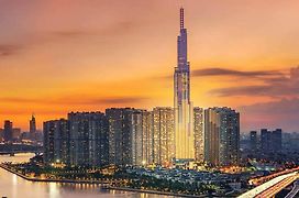 Landmark 81 - Luxury 1,2,3,4 Bedroom Apartments - Stay In The Top Of Vietnam