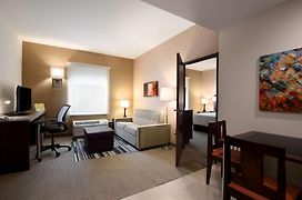 Homewood Suites By Hilton Queretaro