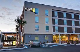 Home2 Suites By Hilton Tampa Usf Near Busch Gardens