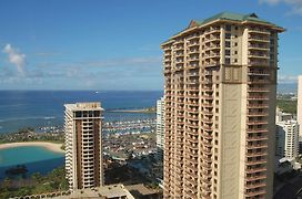 Hilton Grand Vacations Club Grand Waikikian Honolulu