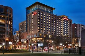 Hilton Garden Inn Atlanta Downtown