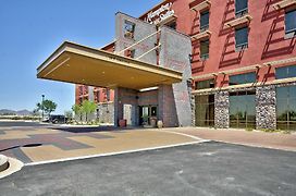 Hampton Inn & Suites Scottsdale At Talking Stick