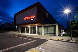 Hampton By Hilton Toulouse Airport