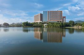 Doubletree By Hilton Hotel Guangzhou-Science City-Free Shuttle Bus To Canton Fair Complex And Dining Offer