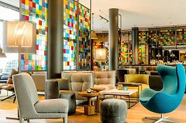 Motel One Koeln-Neumarkt