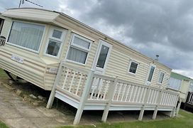 Golden Anchor Caravan Park Holiday Homes 6 Berth