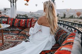 Cappadocia View Suit