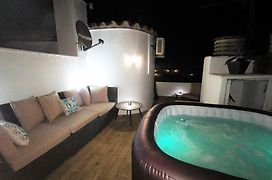 Rooftop 35m2 jacuzzi - plein sud - 2 chambres