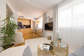 Rafael Kaiser - Premium Apartments City Centre - Contactless 24H Check-In