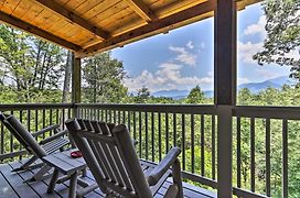 Gatlinburg Cabin With Pool Table And Hot Tub!