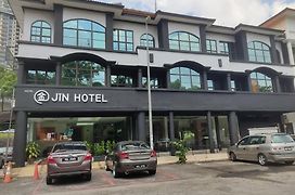 Jin Hotel