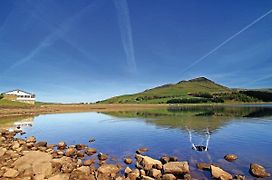 Dovestone Holiday Park