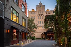 Hotel Emma At Pearl On The Riverwalk