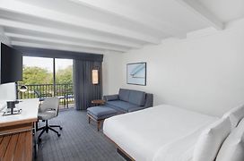 Courtyard By Marriott Fort Lauderdale East / Lauderdale-By-The-Sea