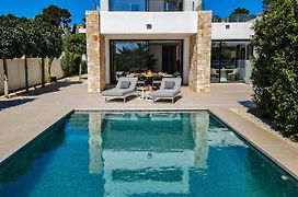 A014 - Villa moderna de lujo de nueva construcción a 1km de Playa Fustera