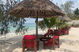 Kijiji Beach Resort