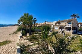 Beach House Villa Roca