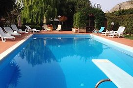 Appartamento in villa con piscina