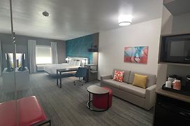 Comfort Suites Desoto Dallas South