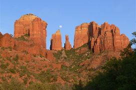 Sedona Views Bed And Breakfast