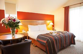Lahinch Coast Hotel And Suites