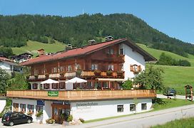 Gästehaus Bergstüberl