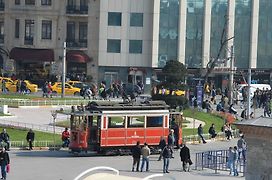 Cheya Gumussuyu Taksim Istanbul City Center