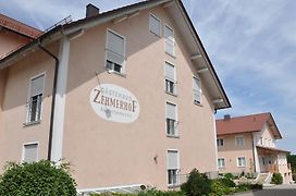 Gästehaus Zehmerhof bei Erding