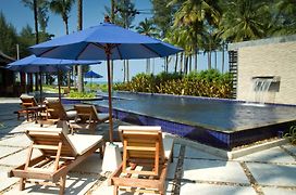 Khaolak Blue Lagoon Resort - Sha Extra Plus