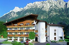 dasKAISER - Dein Gartenhotel in Tirol