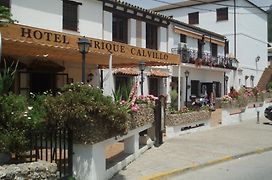Hotel Enrique Calvillo